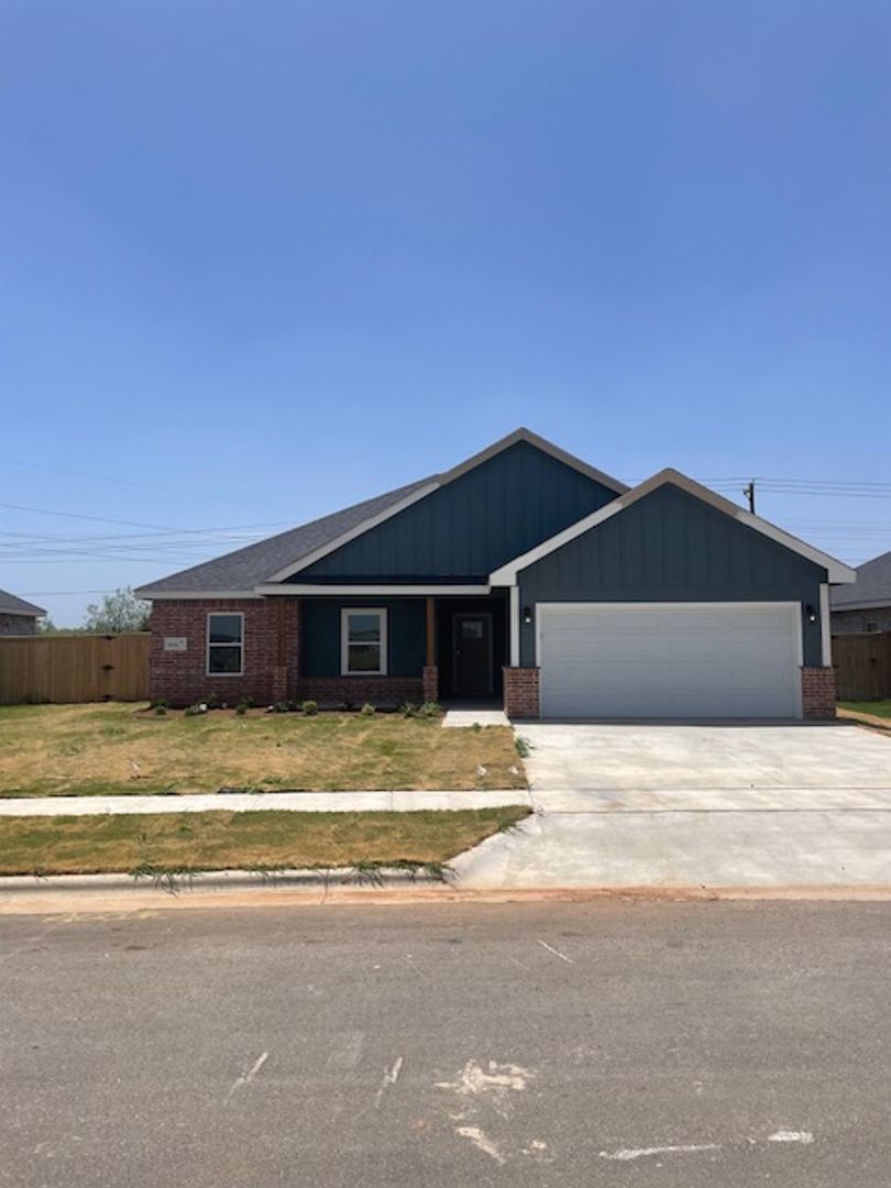 ABILENE House: 6950 PHOENIX DR