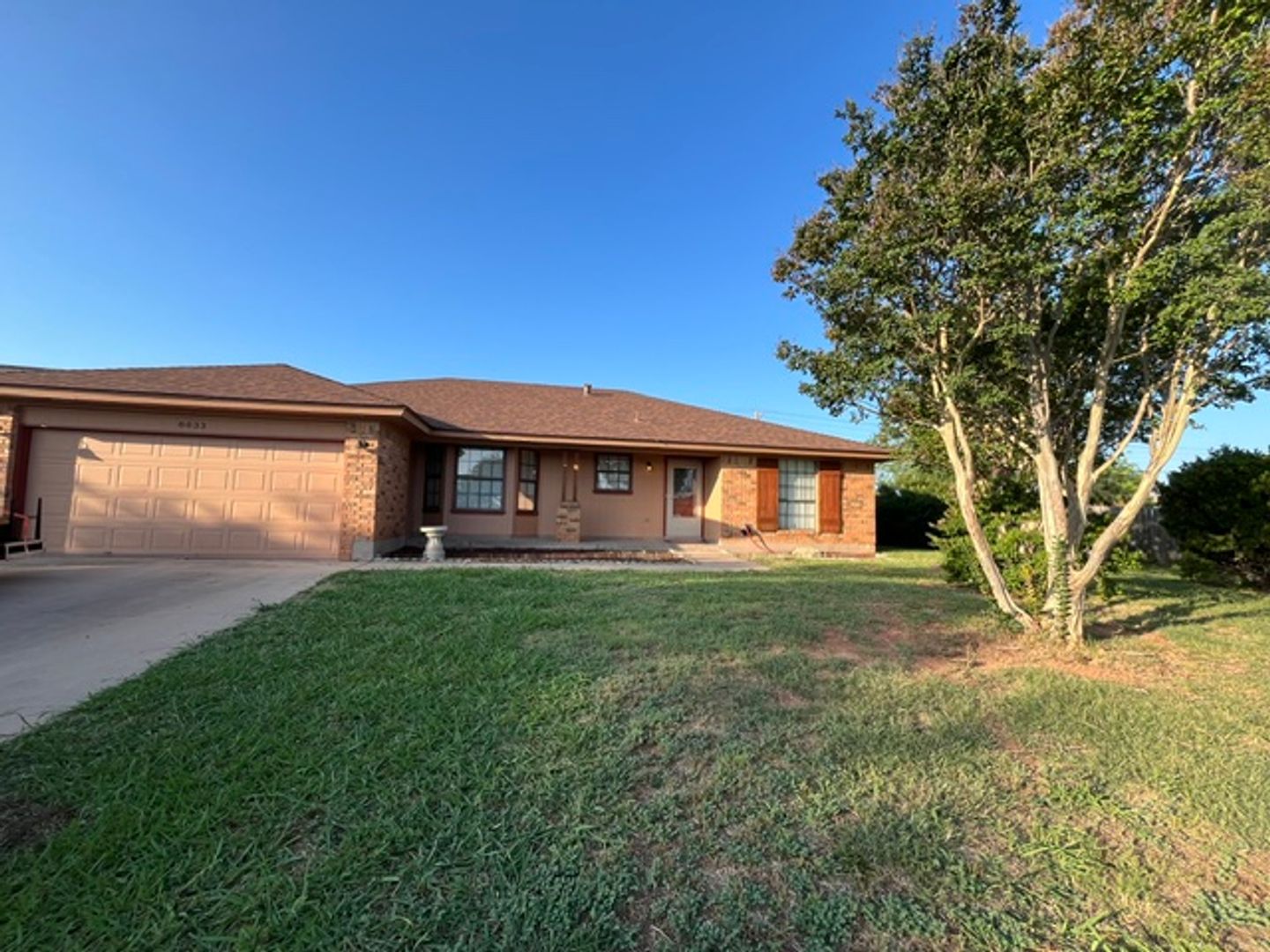 ABILENE House: 8033 WEEHUNT CT