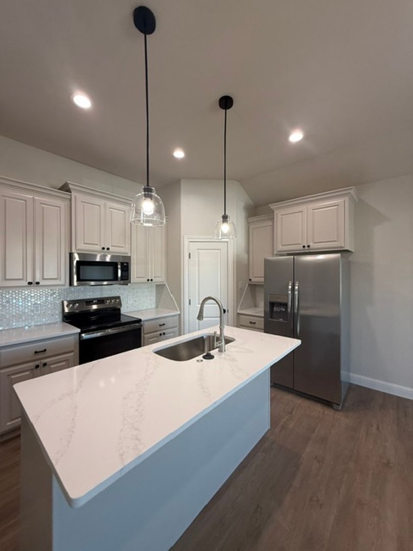 ABILENE House: 6999 NIKHIL LANE