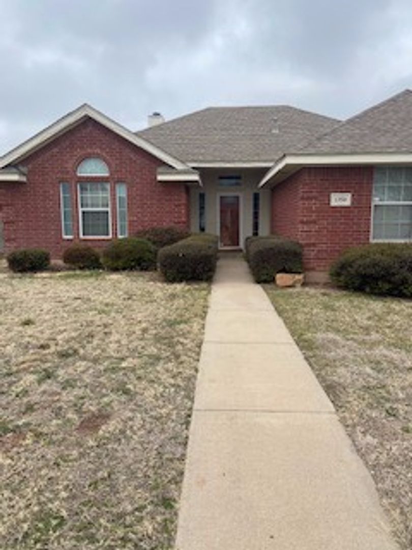 Abilene House: 1350 Princeton Street