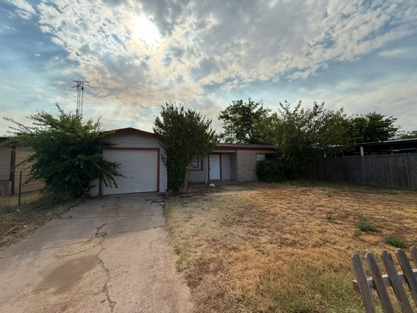 ABILENE House: 917 N DANVILLE