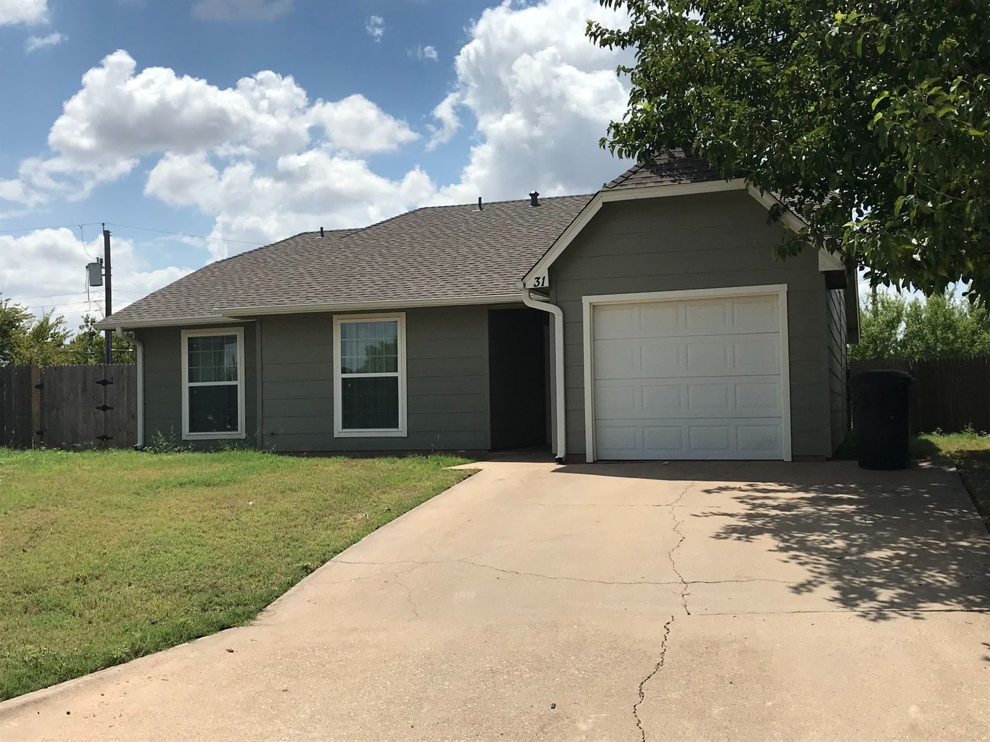 Abilene House: 31 Shady Brook Circle