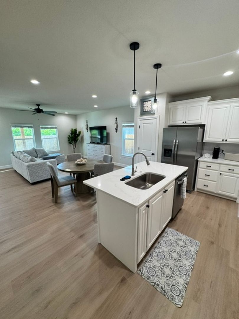 ABILENE House: 418 GUNSIGHT RIDGE