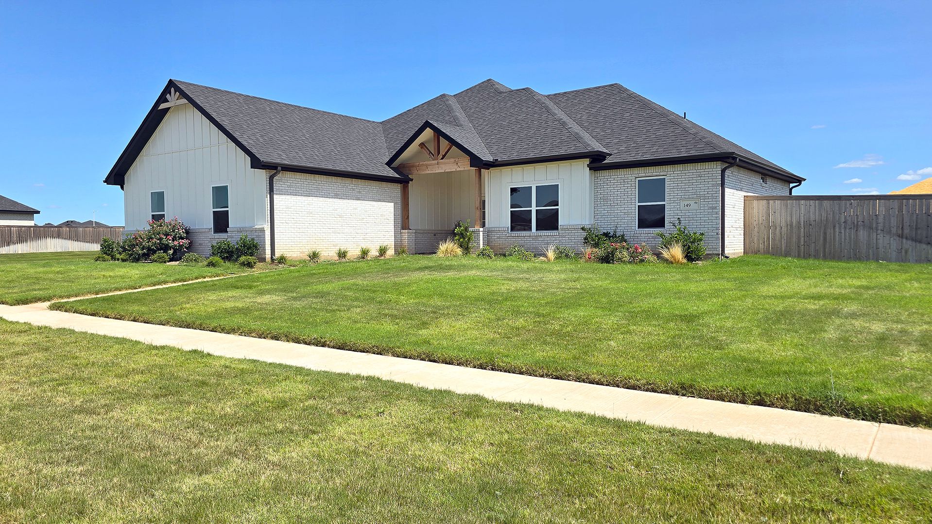 Abilene House: 149 Blackhawk Drive