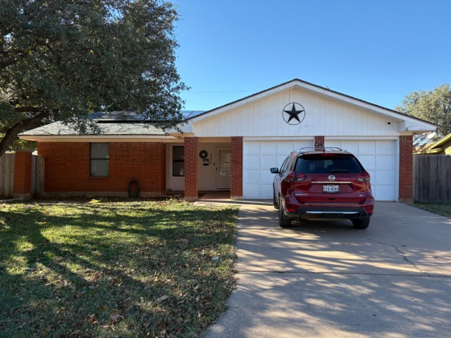 ABILENE House: 2026 ROSEWOOD DR