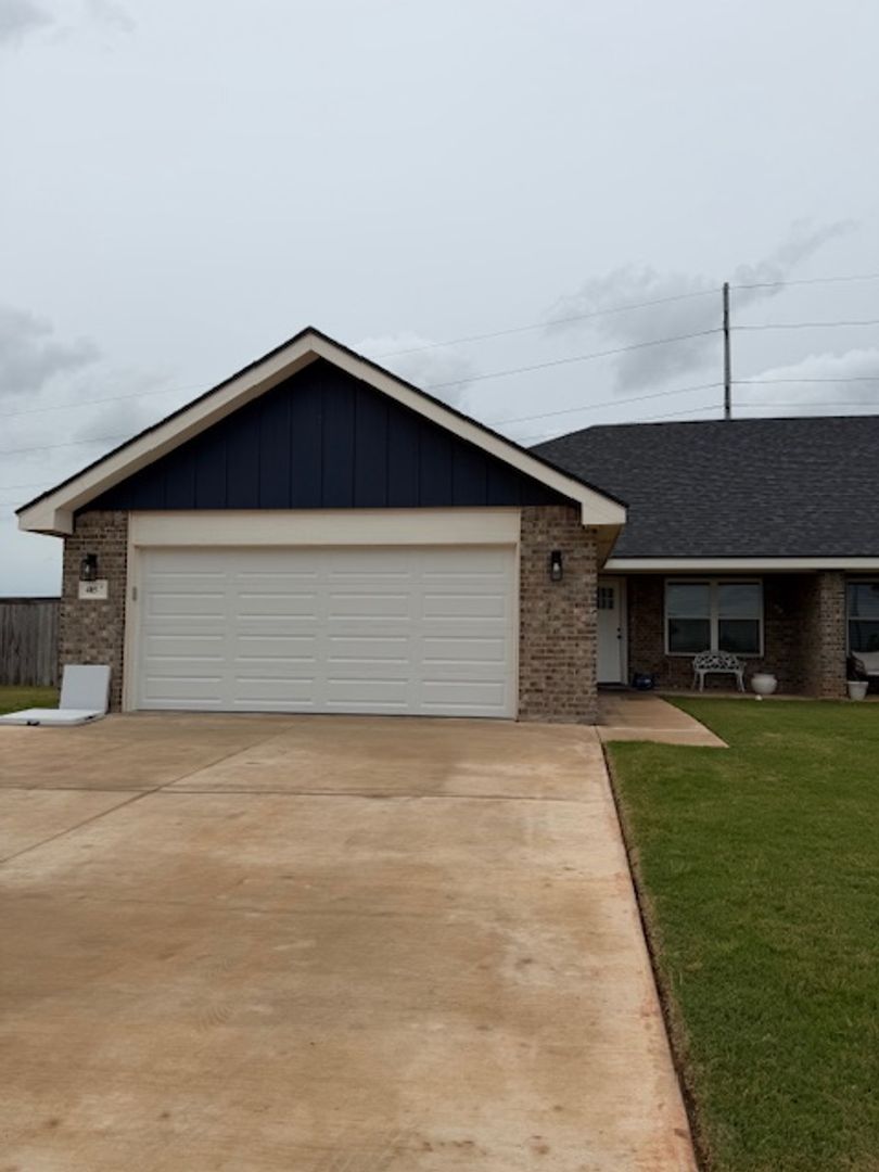 ABILENE House: 405 KRISTIE PATH