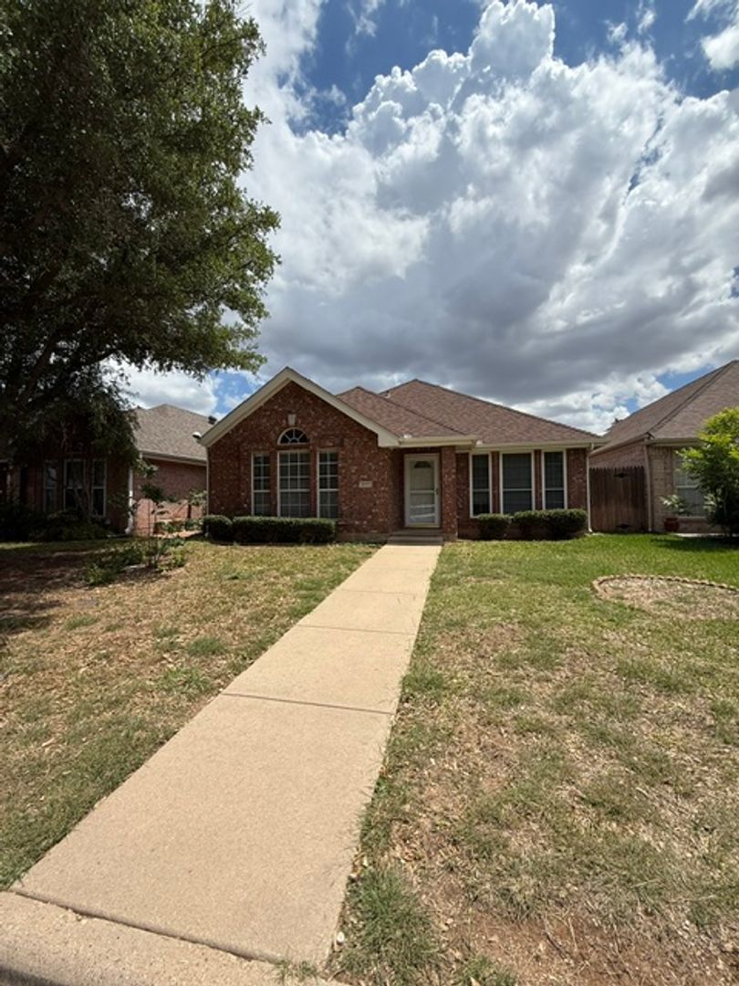 Abilene House: 1097 Lytle Creek Drive