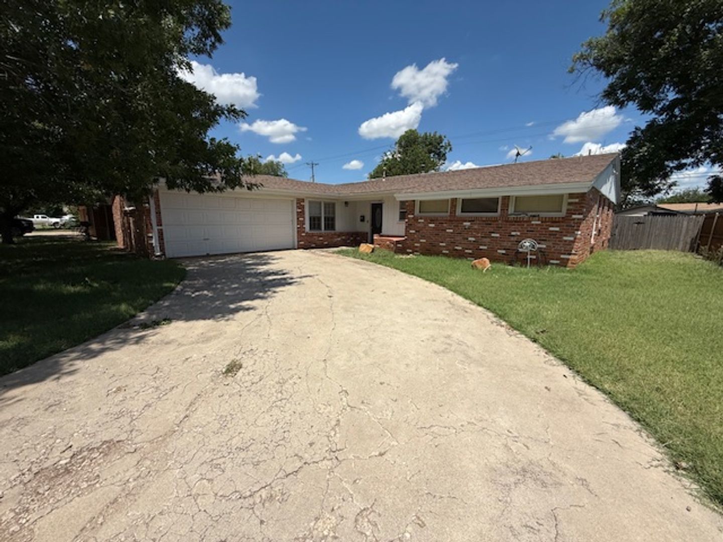 ABILENE House: 2125 S WILLIS