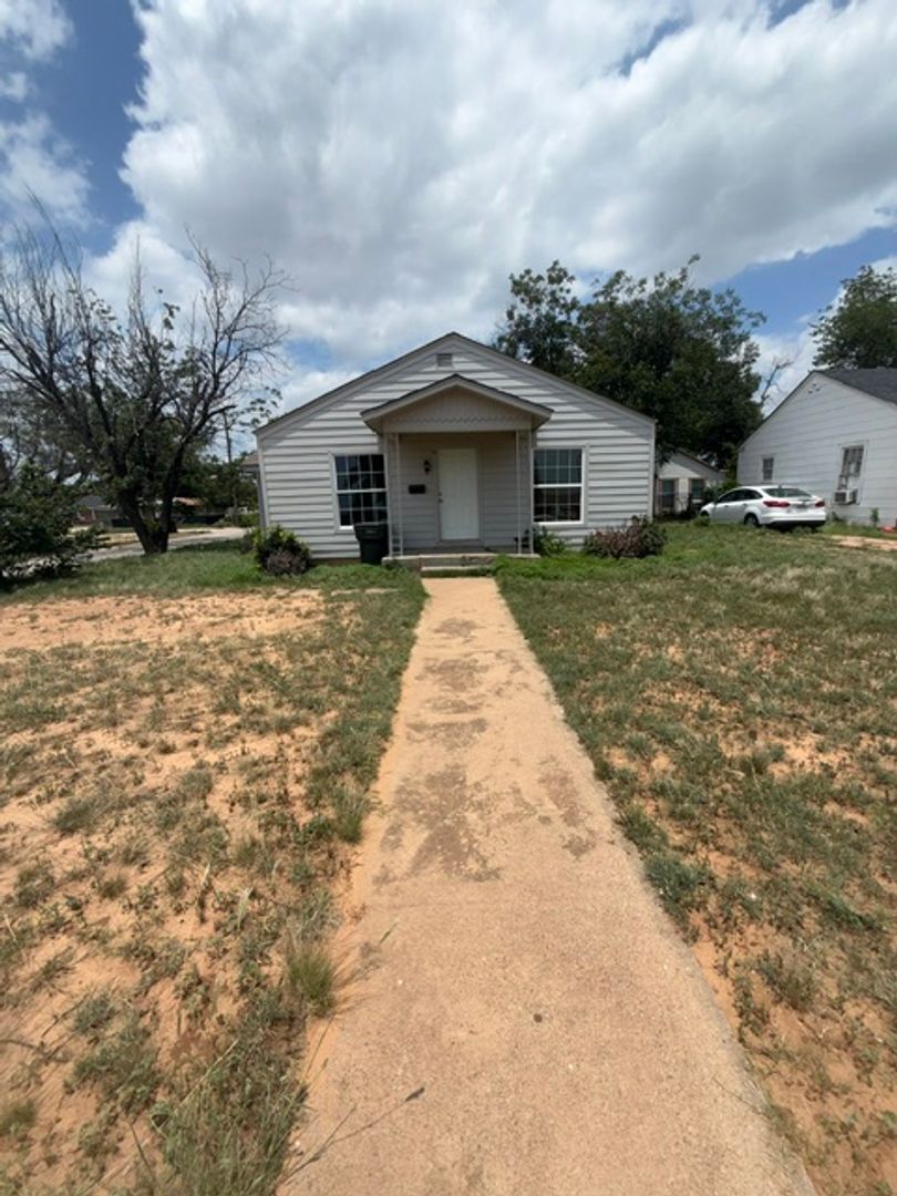 ABILENE House: 602 EN 15TH ST