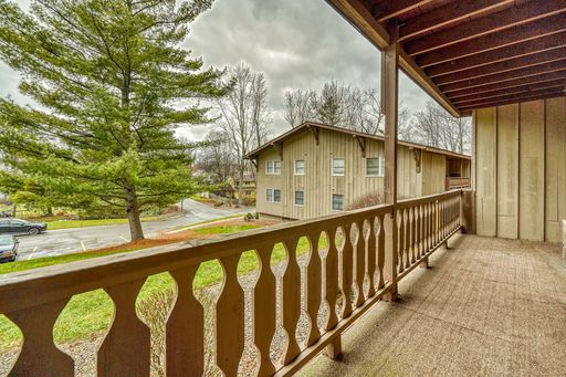 1 Bed 1 Bath Rental at 222 Fayette Street, 17, Palmyra, NY – photo 1