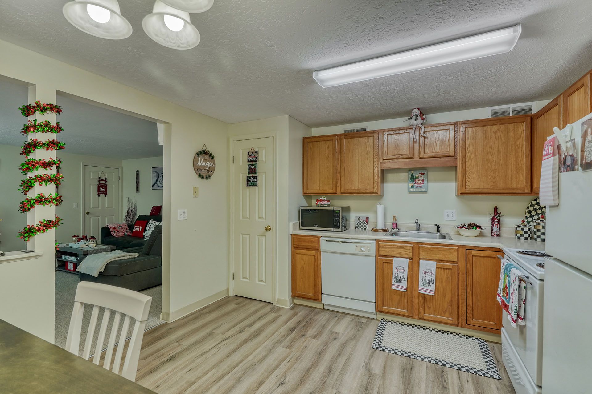 6137 Patriot Drive, Ontario, NY 14519