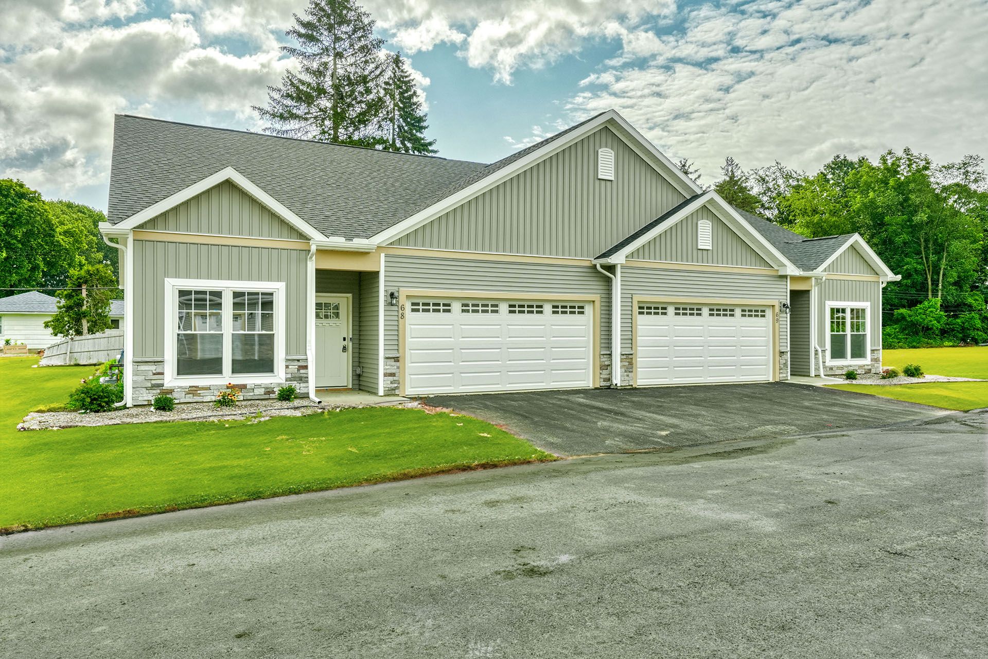 300 Ridge Road 1, Ontario, NY 14519