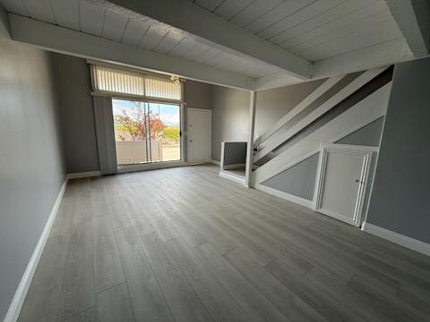 Oxnard Apartment: 1311 Harbor Blvd