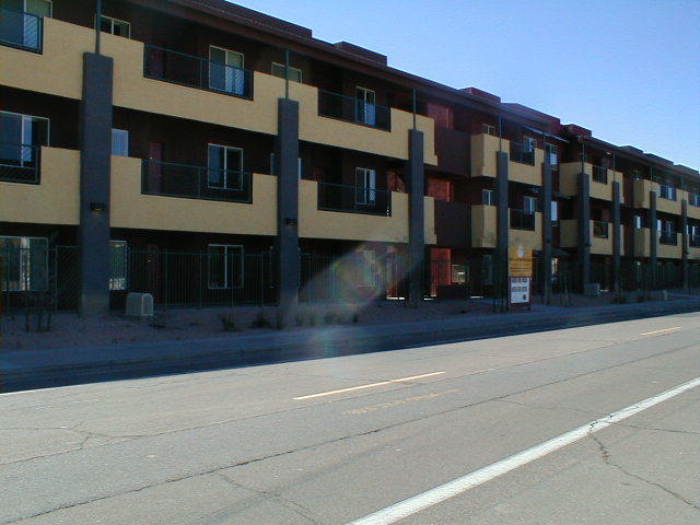 Tempe Apartment: 1117 E. 8th St. #B3005