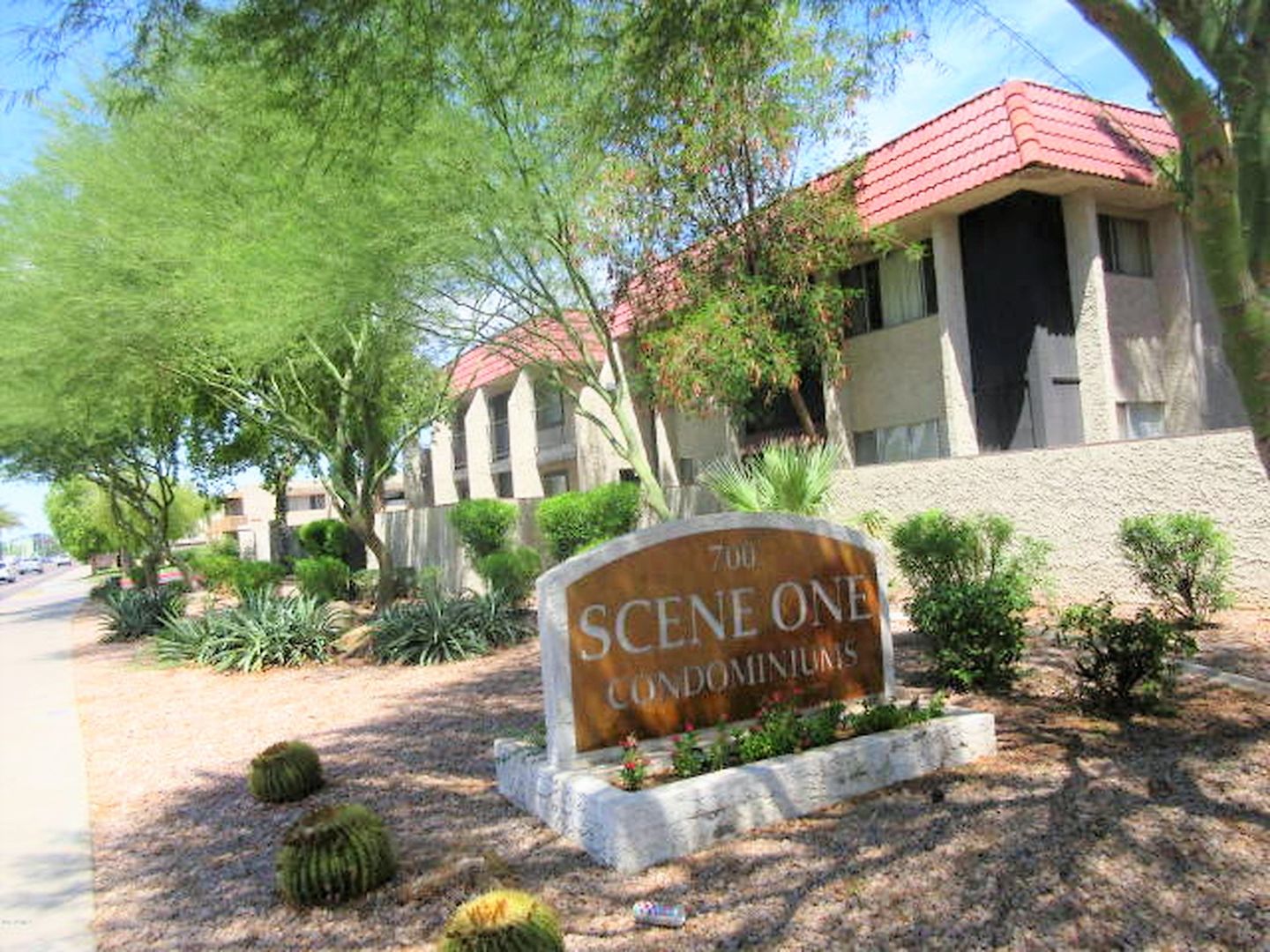 Tempe House: 700 W. University #218