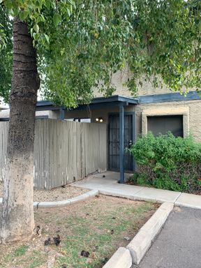 Wonderful 2 bedroom 1.5 bath unit in Chandler – photo 1