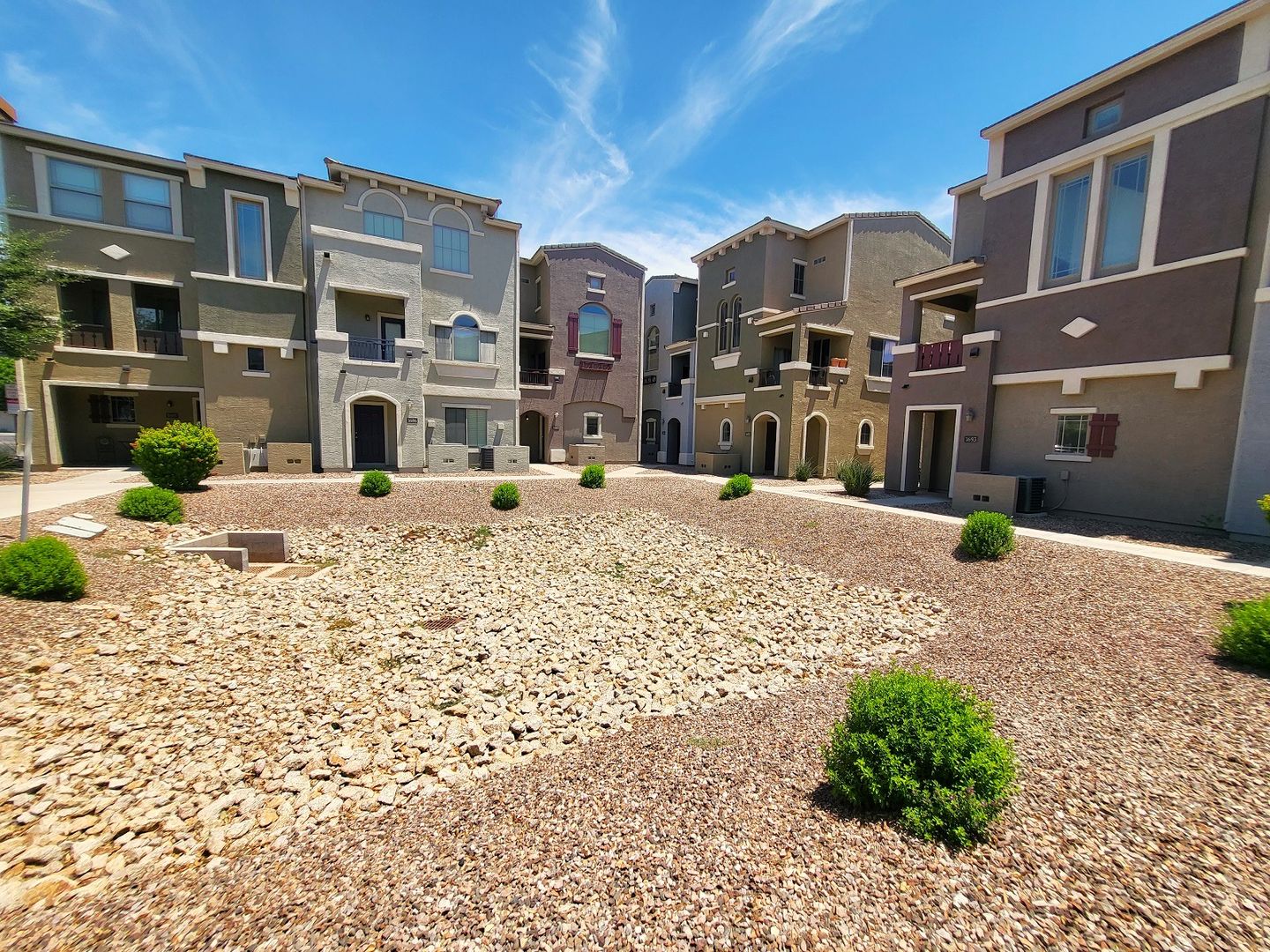 Tempe House: 2402 E. 5th St. #1686