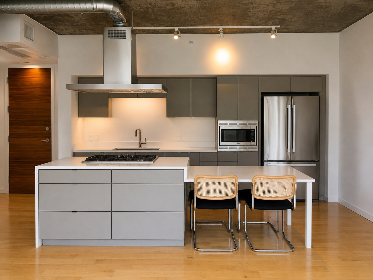 Phoenix Condo: 100 W Portland St. Unit 406