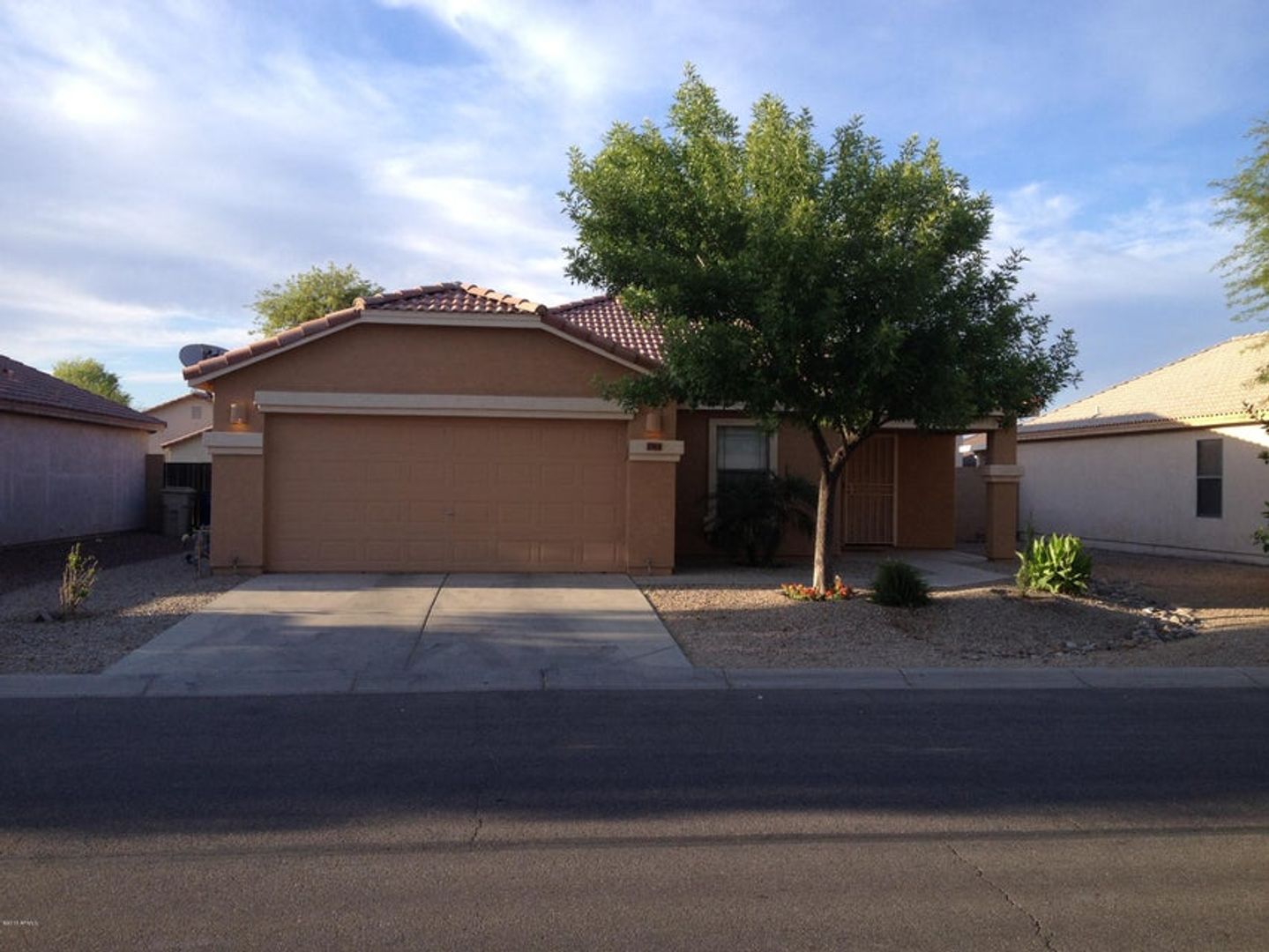 San Tan Valley House: 2068 E Andalusian Loop
