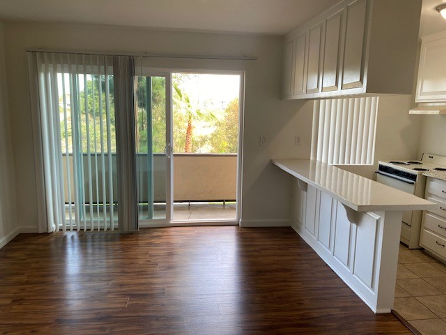 San Diego Apartment: 4201 Sixth Ave.