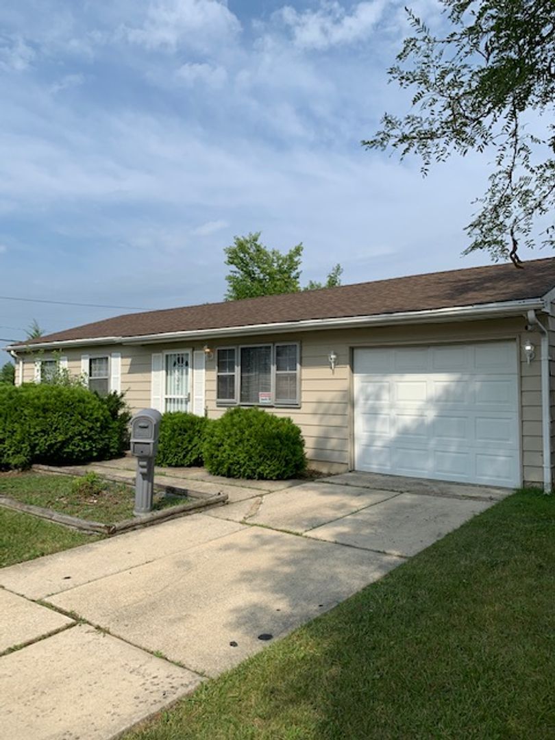 Chicago Heights House: 631 Andover St