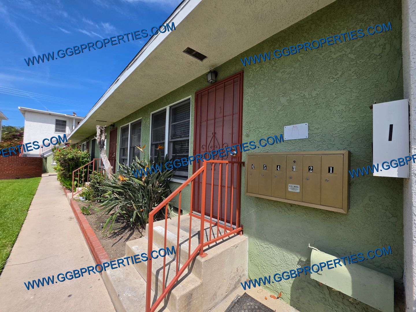 Long Beach Apartment: 2747-2751 Pacific Ave