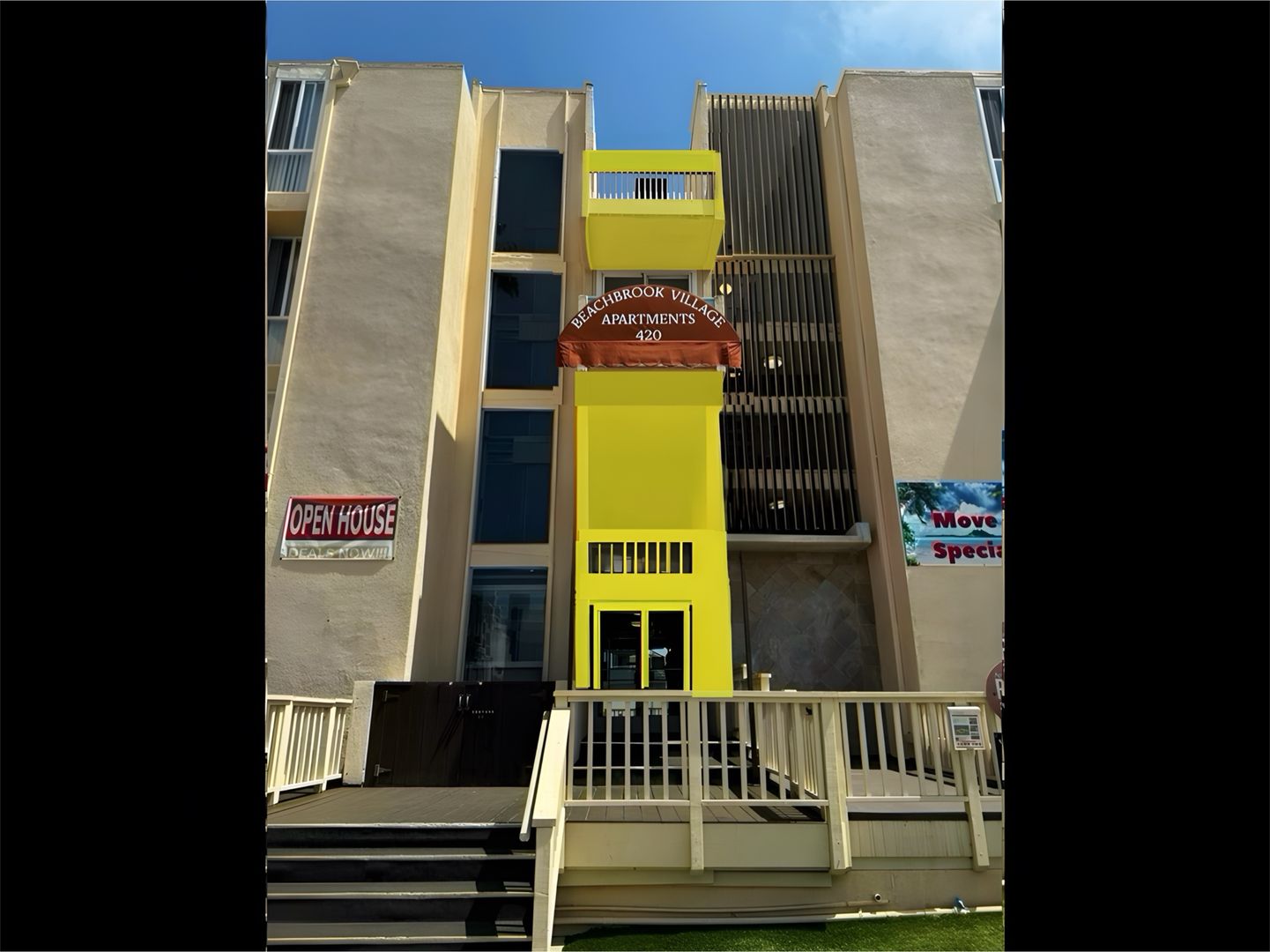 Redondo Beach Apartment: 420 South Catalina Avenue