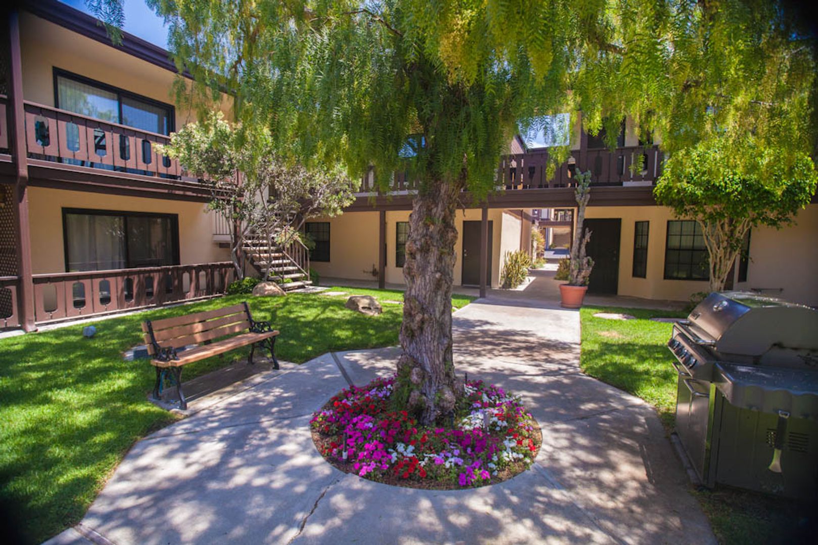 Hermosa Beach Apartment: 1821 Pacific Coast Highway