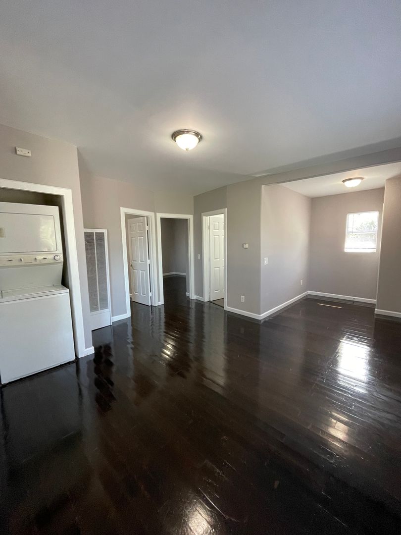 Oakland Apartment: 1017-1023 26th St
