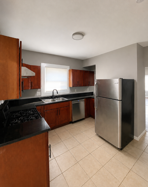 1/2 Off First Month's Rent, 2Bdrm, 1Bath – photo 1