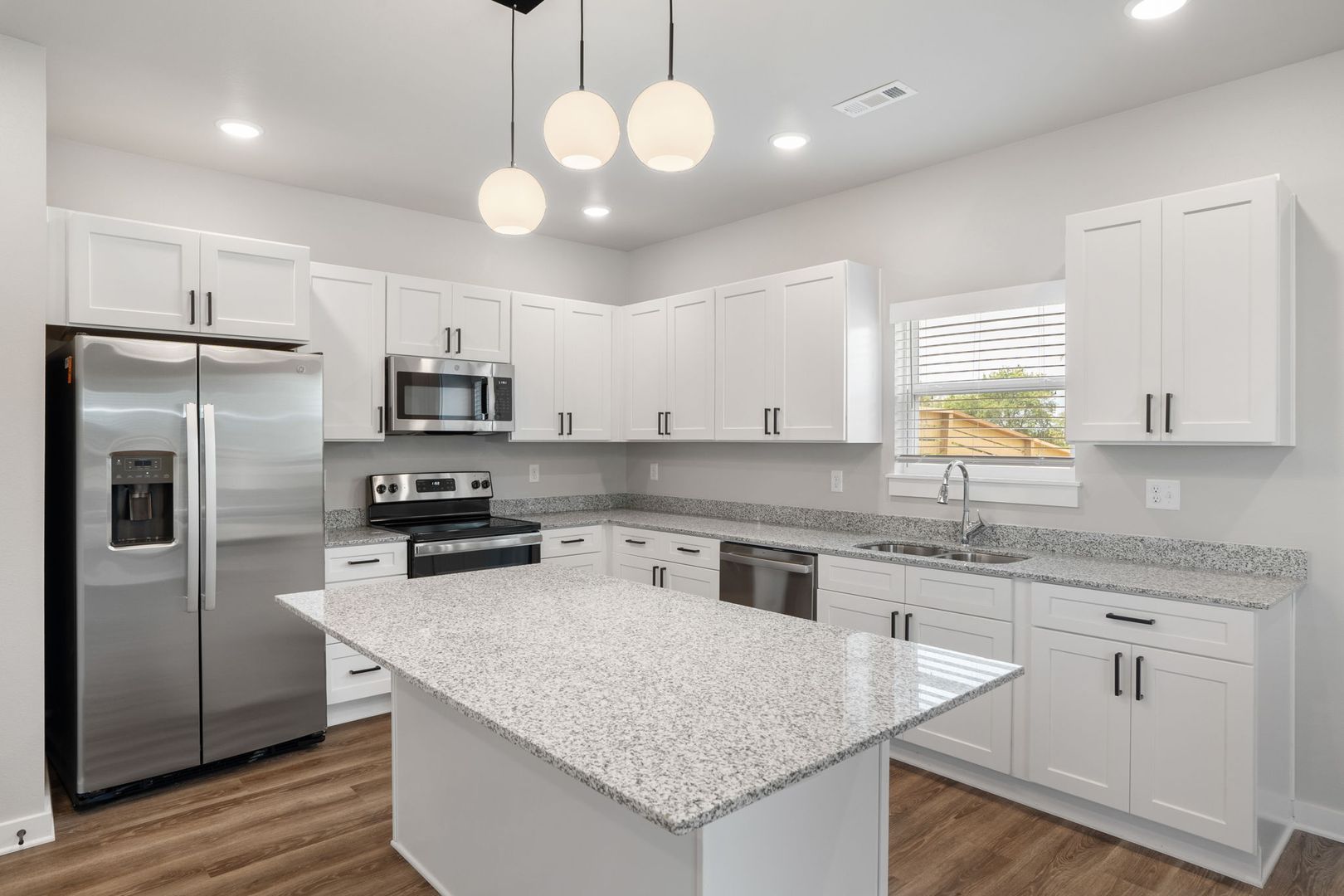 Pea Ridge Townhome: 840 Birdmaster Drive