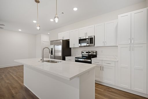 The Alpine at Been Road Villas 3 Bed, 2.5 Bath – photo 1