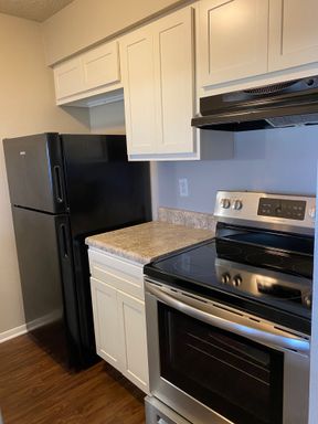 Upgraded 1 bedroom, 1 bath