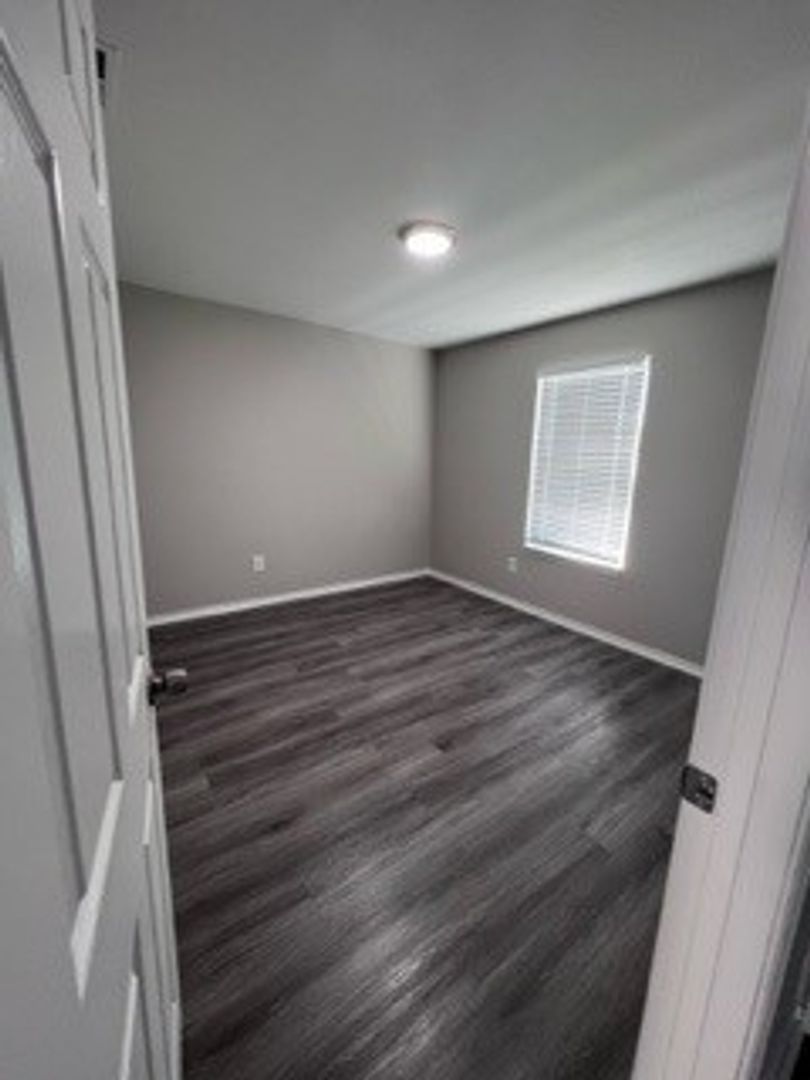 580 E Randall Wobbe Ln, 0104103, Springdale, AR 72764