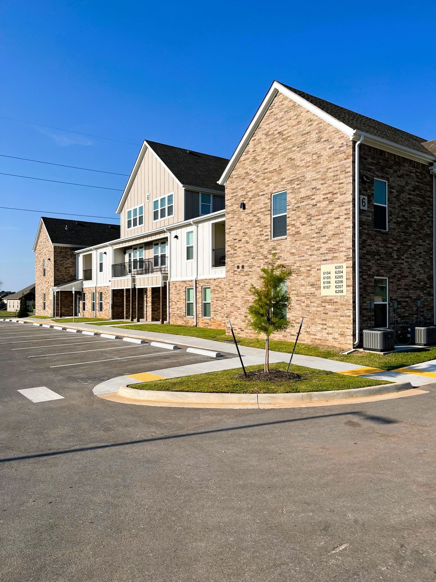 Centerton Apartment: 130 Cedar St