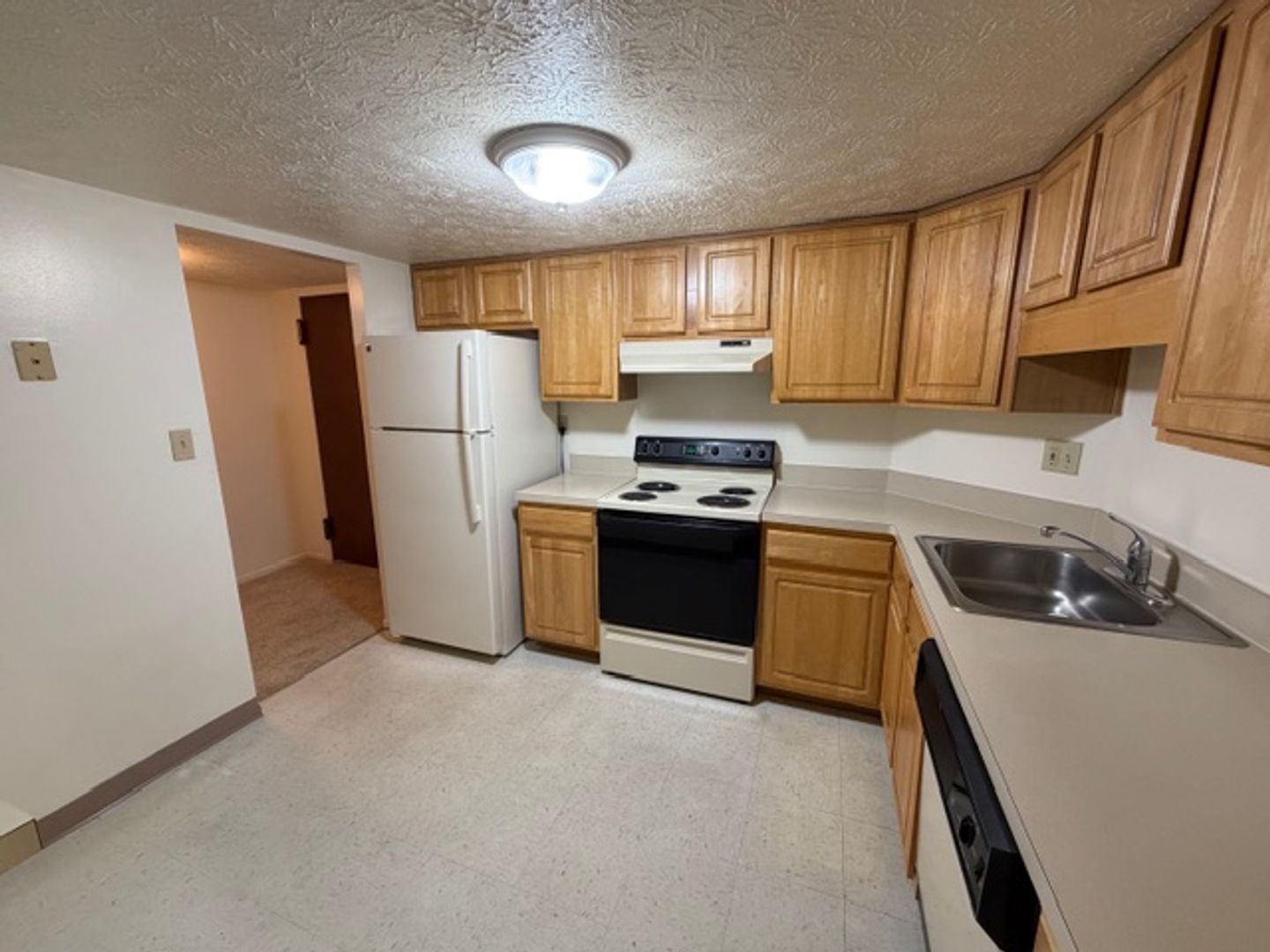 Fairview Park Apartment: 20201 Lorain Rd.