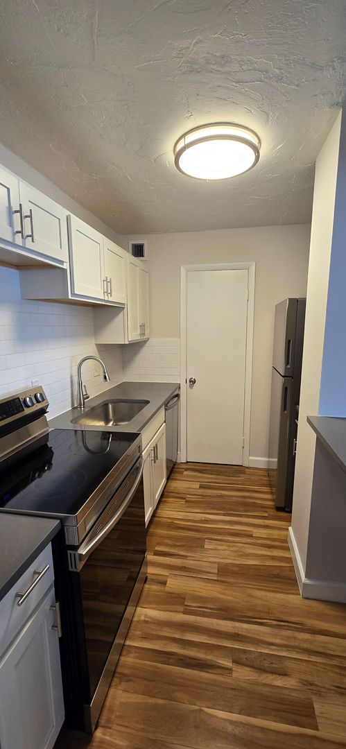 Akron Apartment: 55 Fir Hill Drive