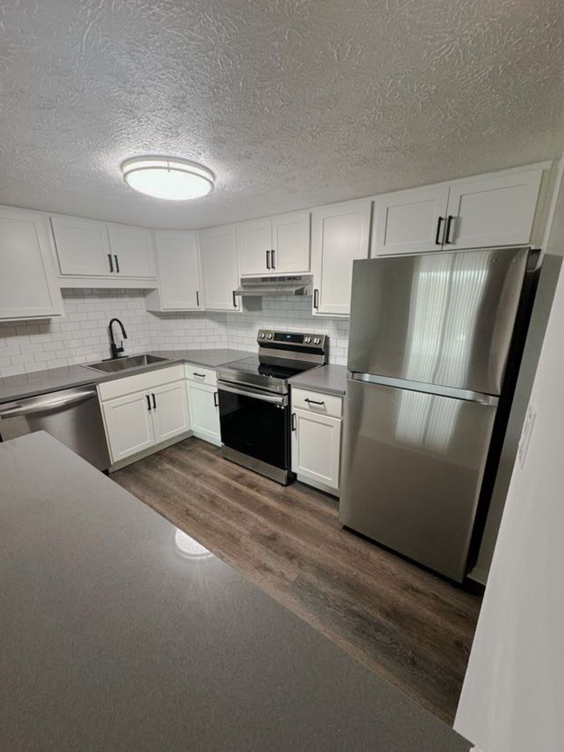Fairview Park Apartment: 20201 Lorain Rd.