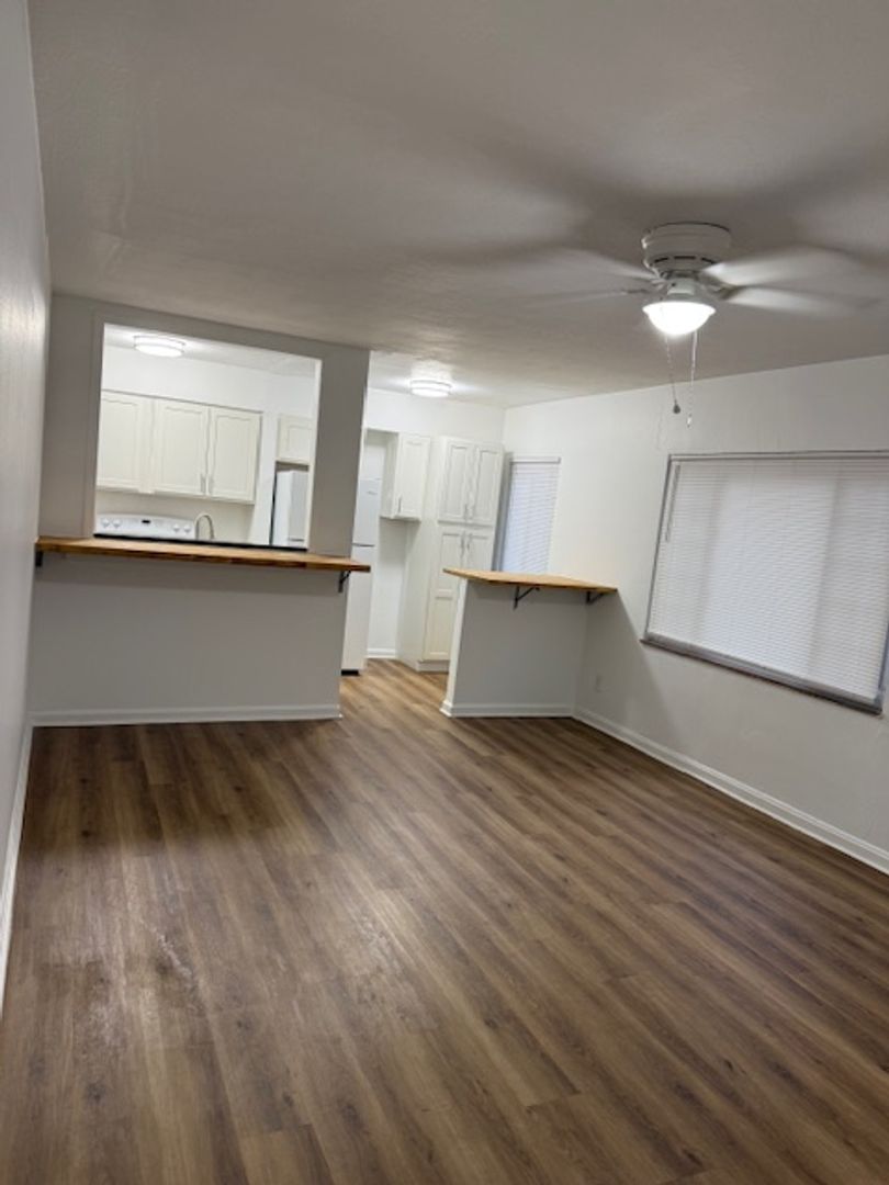 Shaker Heights Apartment: 3440 Avalon Rd