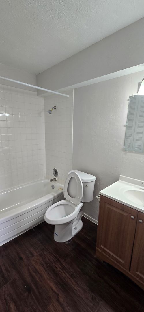 Akron Apartment: 55 Fir Hill Drive