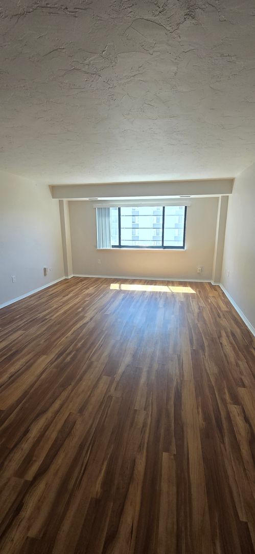 Akron Apartment: 55 Fir Hill Drive