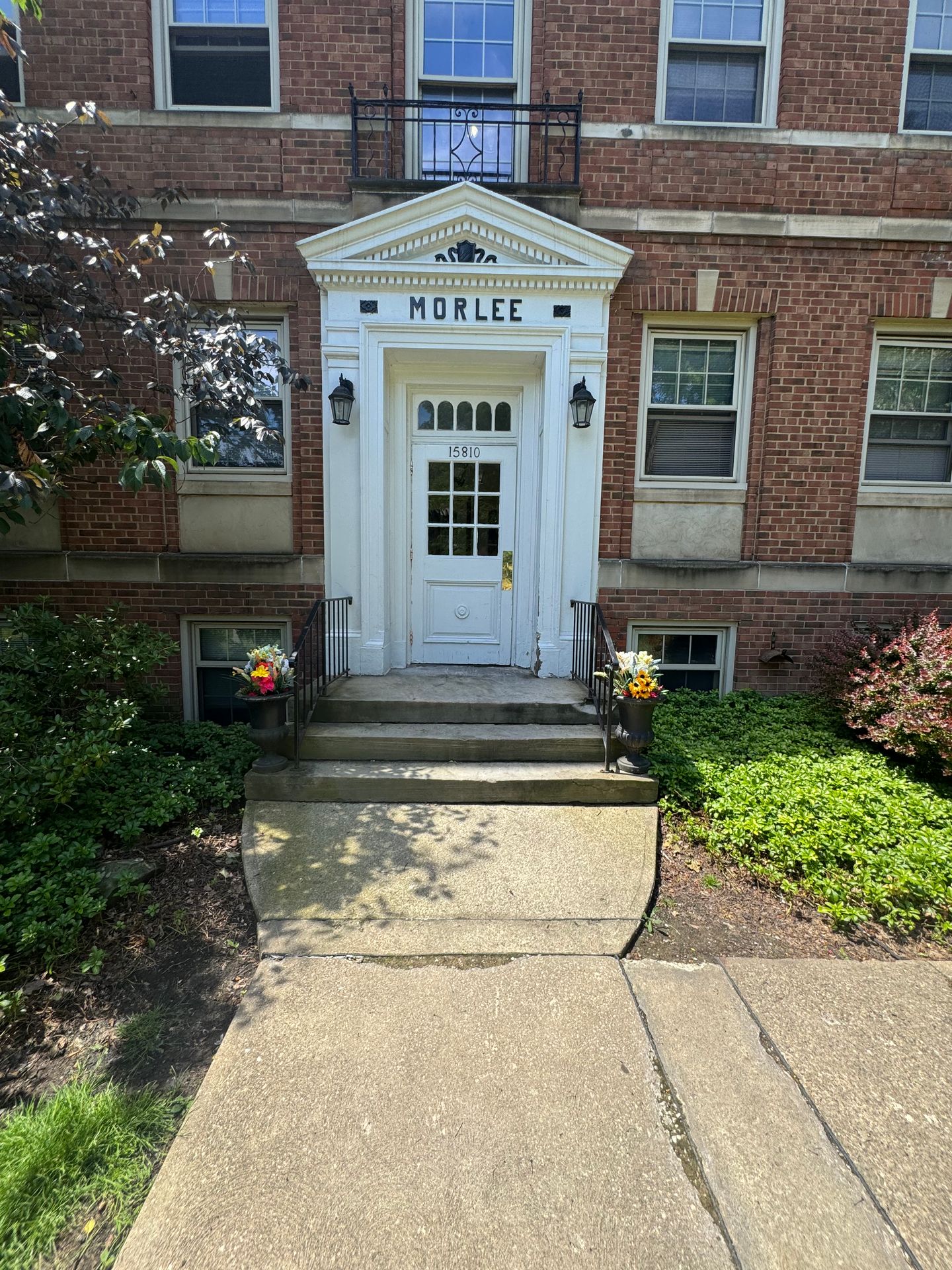 Shaker Heights Apartment: 15810 Van Aken Blvd.