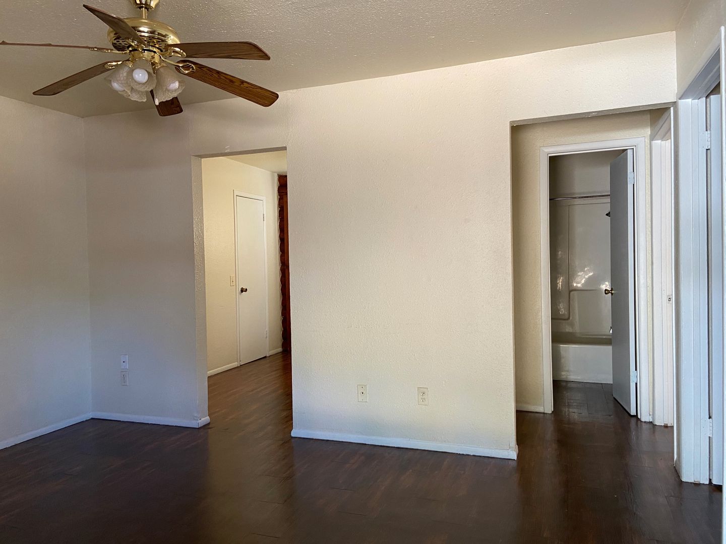 Bandera Apartment: 234 San Angelo
