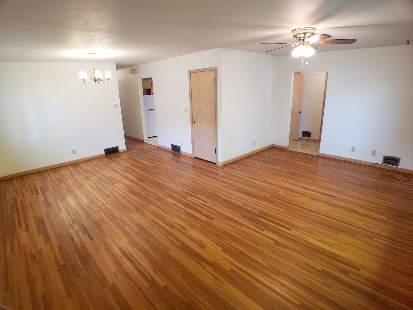 Owatonna House: 703 E. Academy Street