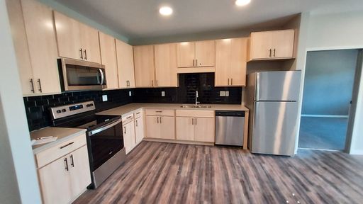 Swan - 2 Bedroom – photo 1