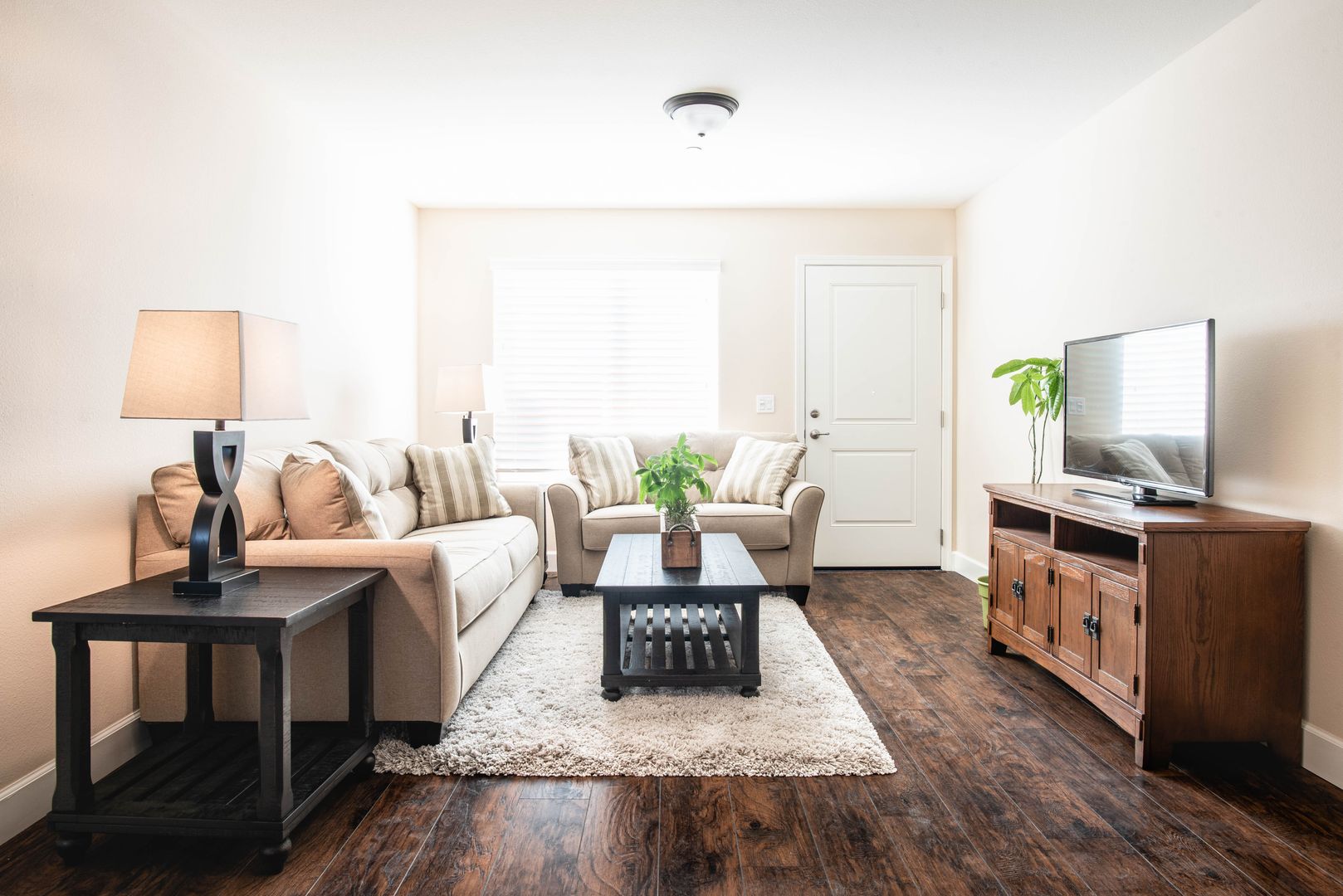 Atascadero Apartment: 9405 Avenida Maria