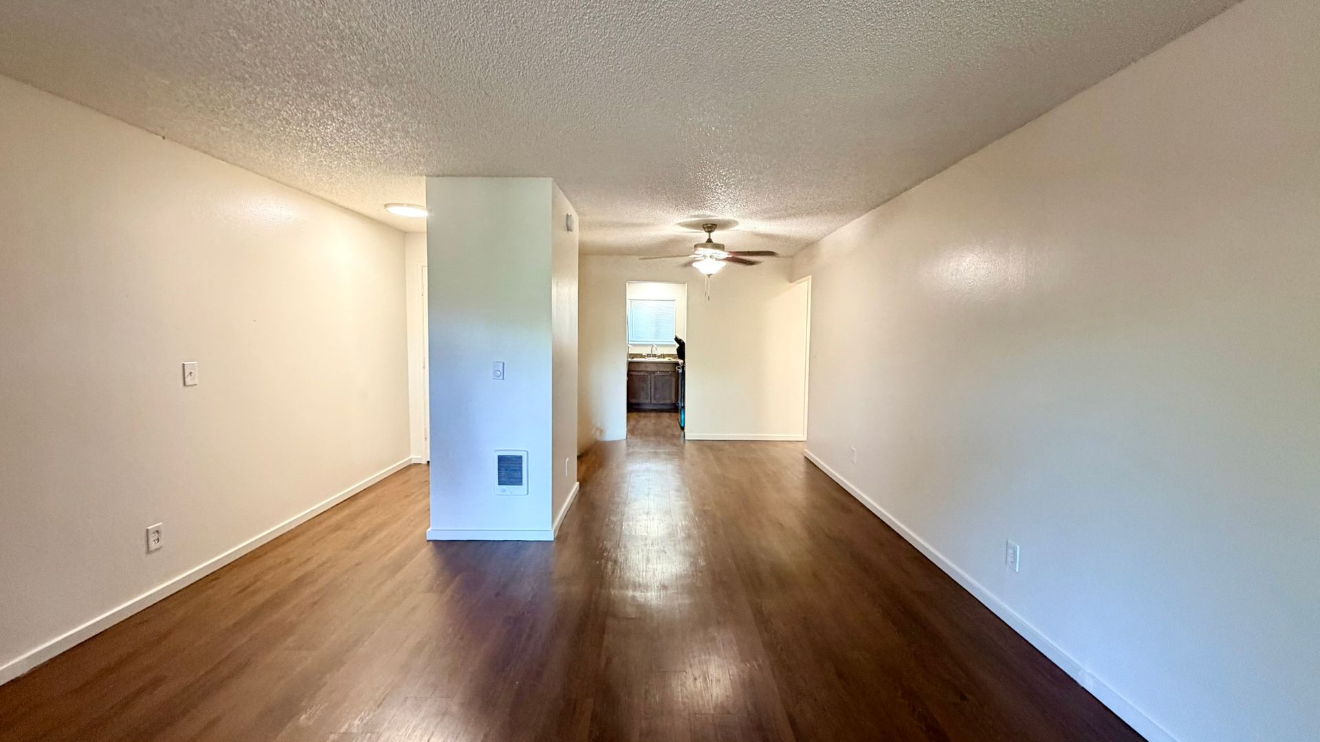 Kent Apartment: 1254-1259 Weiland Street