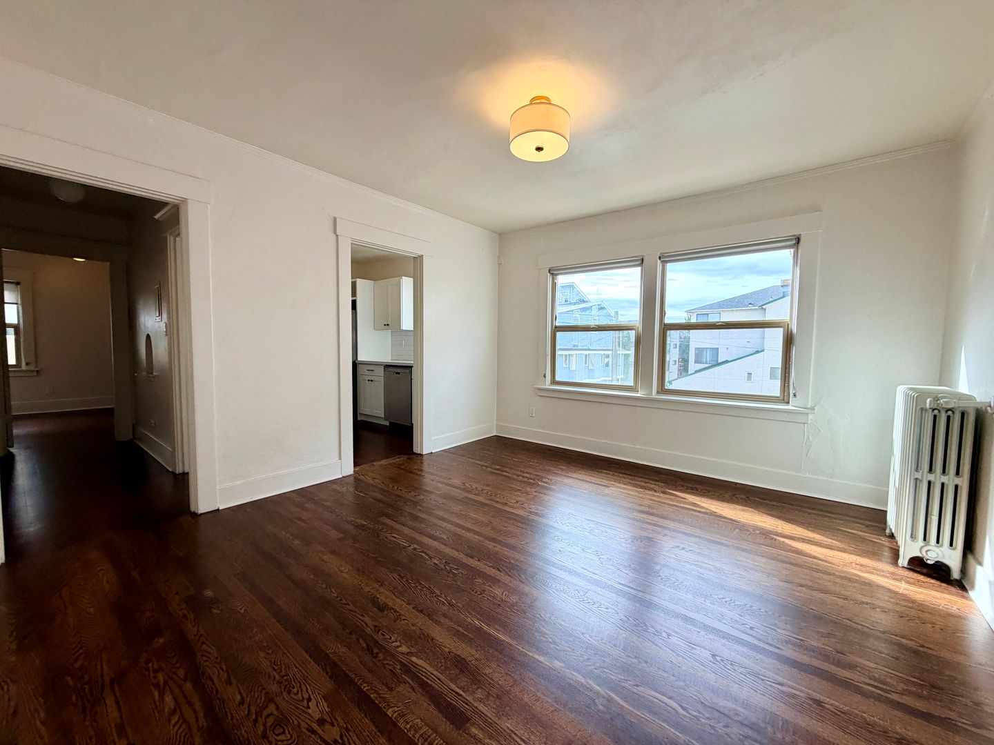 Seattle Apartment: 5234 University Way NE
