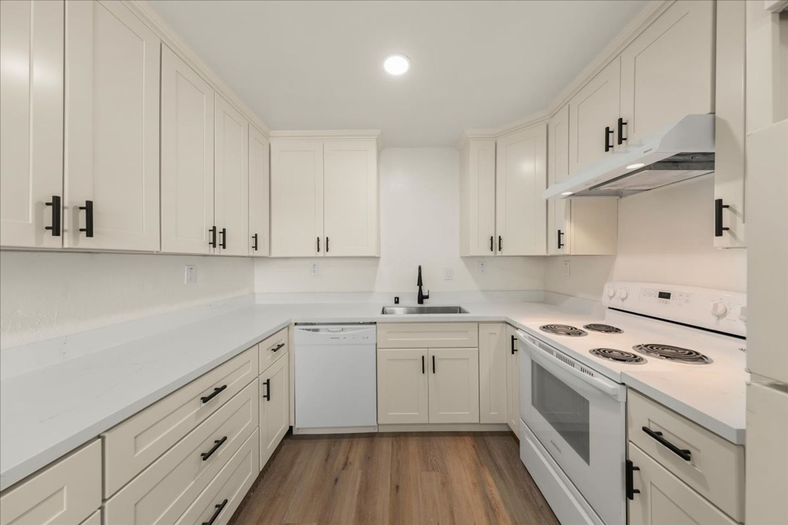 Livermore Apartment: 2935 Ladd Ave.