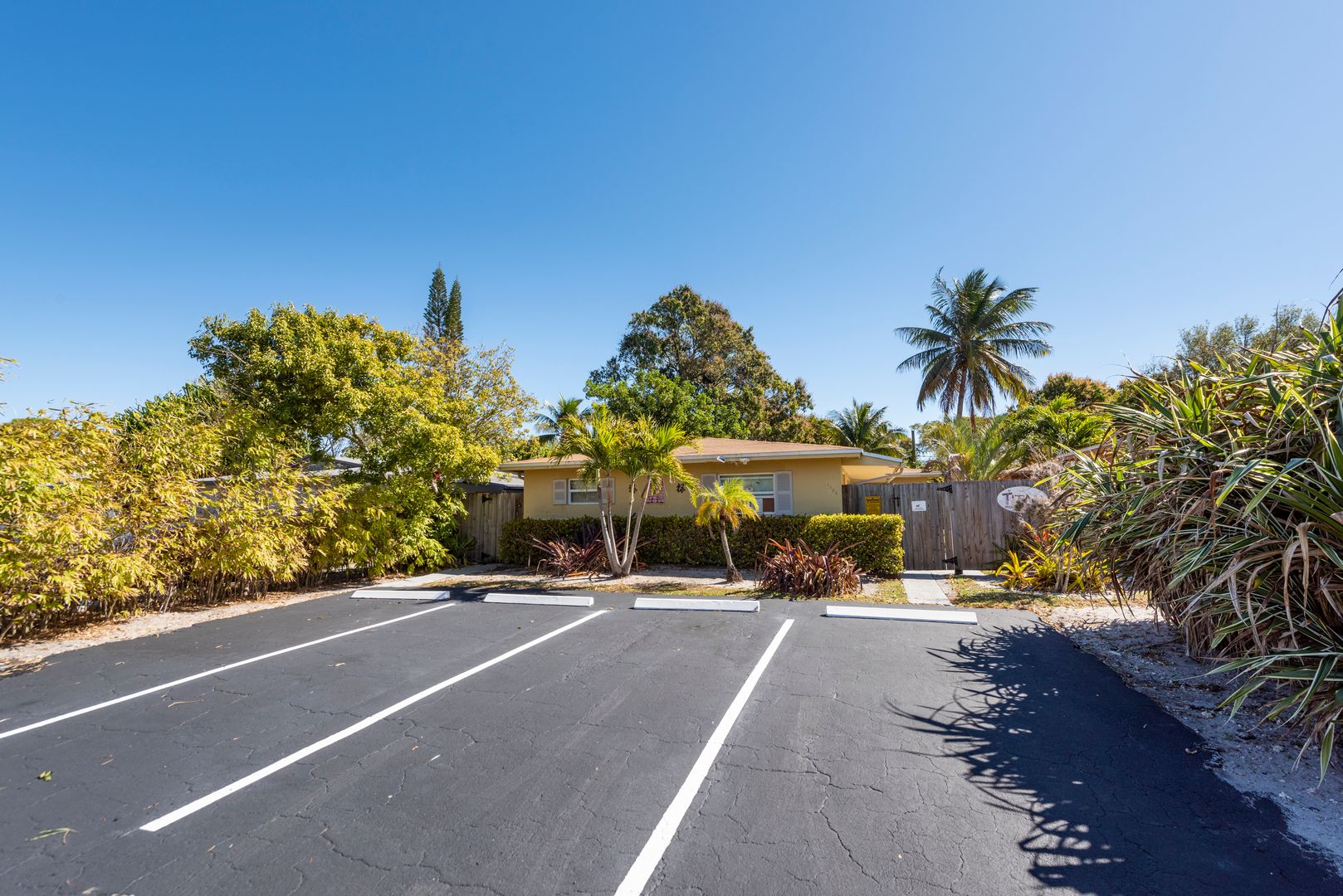 Fort Lauderdale Apartment: 1108 NW 5th Ave